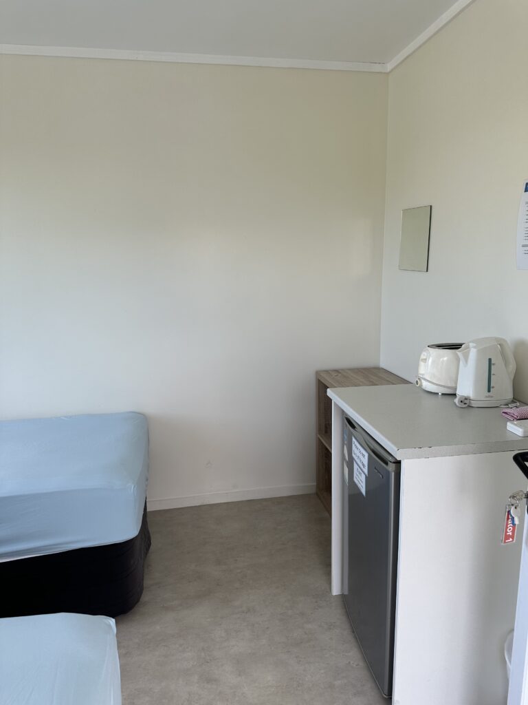 Cabin 3 inside 1-min